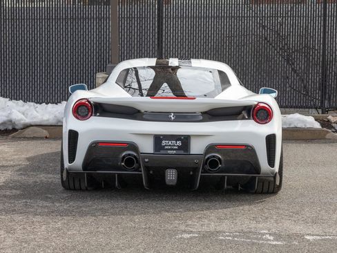Used 2020 Ferrari 488 Pista Coupe image 34
