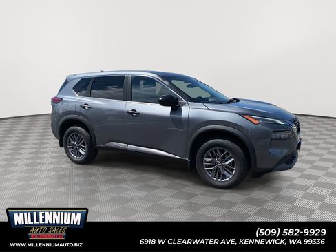 Used 2023 Nissan Rogue S AWD/4WD image 1