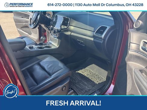 Used 2022 Jeep Grand Cherokee Limited image 16