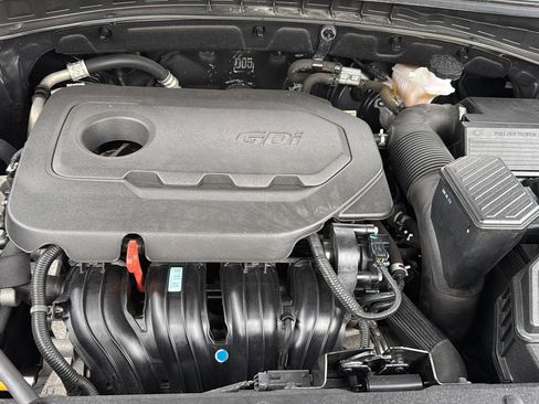 Used 2021 Kia Sportage EX image 31