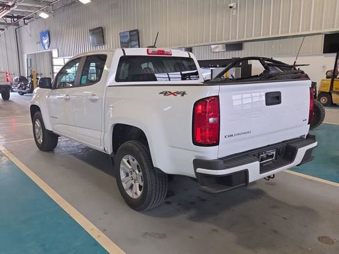 Used 2021 Chevrolet Colorado LT image 3