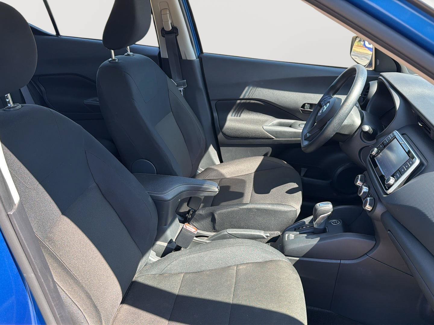 Used 2025 Nissan Kicks Play S FWD image 14