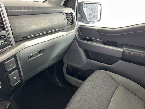 Used 2024 Ford F150 XLT w/ Tow/Haul Package image 31