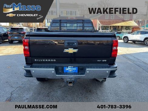 Used 2019 Chevrolet Silverado 2500 LTZ w/ Vortec Plus Package image 3