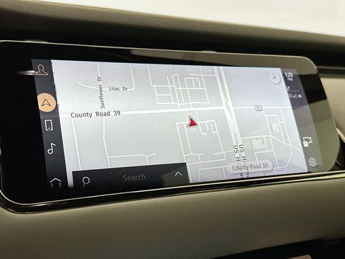 Used 2021 Land Rover Range Rover Evoque R-Dynamic SE image 13