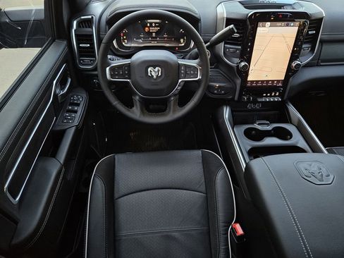New 2026 RAM 3500 Laramie AWD/4WD image 9