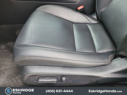 Used 2023 Honda Civic Touring image 25