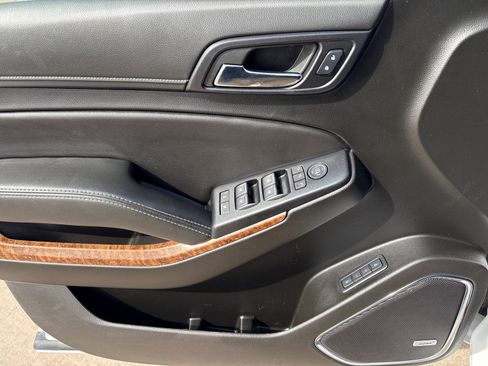 Used 2019 Chevrolet Tahoe Premier w/ Premier Plus Edition image 16