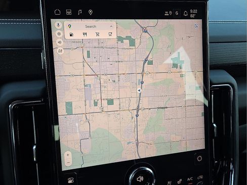 Used 2025 GMC Yukon AT4 Ultimate w/ LPO, Floor Liner Package image 19