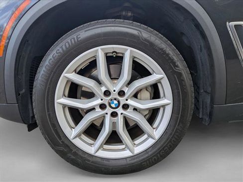 Used 2023 BMW X5 xDrive40i AWD/4WD image 9