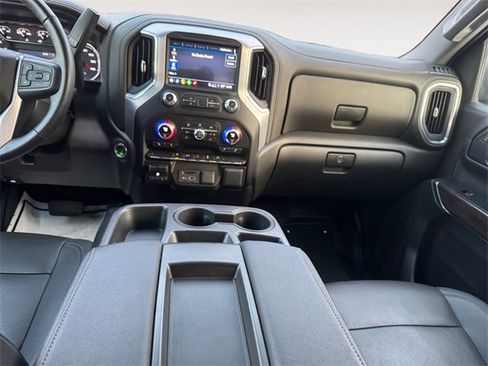Used 2022 GMC Sierra 1500 SLT image 11