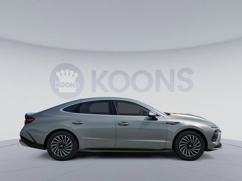 New 2026 Hyundai Sonata Limited image 10