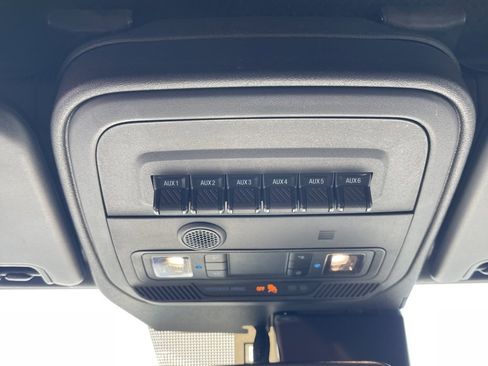 Used 2023 Ford Bronco Black Diamond image 28