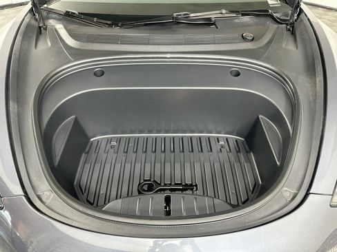 Used 2023 Tesla Model 3 Standard Range RWD image 33