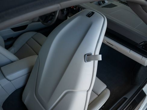 Certified 2023 Porsche 911 Targa 4 GTS AWD/4WD image 22