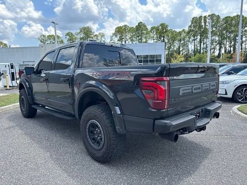 Used 2025 Ford F150 Raptor AWD/4WD image 9