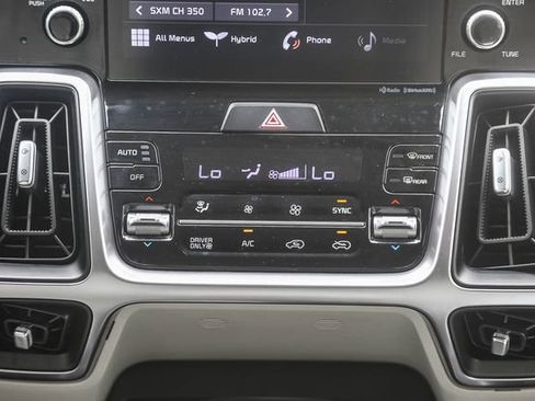 Used 2021 Kia Sorento S FWD image 15