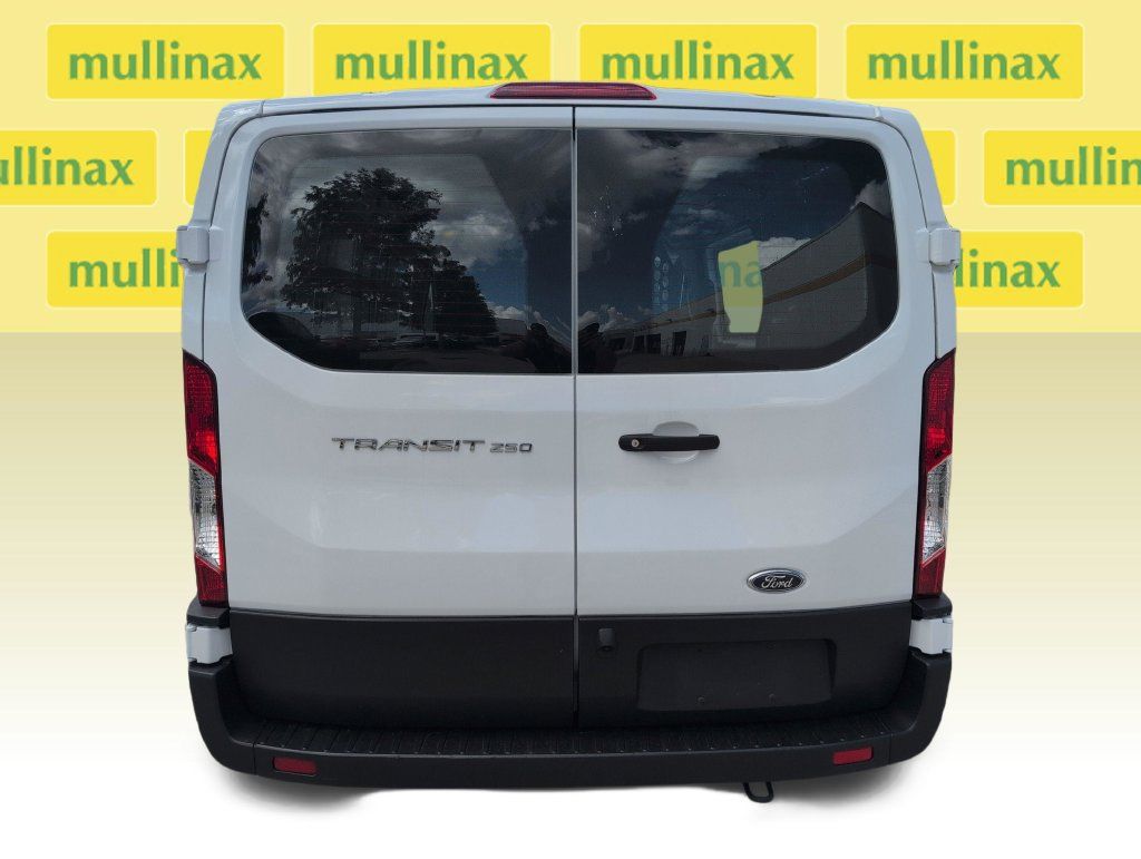 Used 2025 Ford Transit 250 Low Roof w/ Exterior Upgrade Package RWD image 27