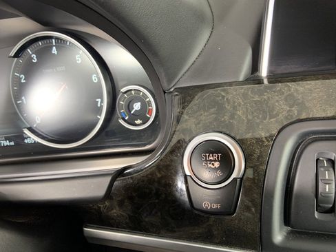 Used 2017 BMW 640i Gran Coupe image 33