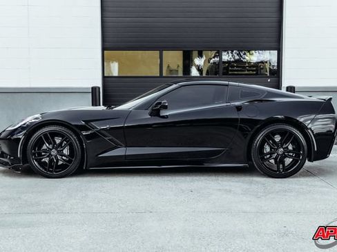 Used 2016 Chevrolet Corvette Stingray Coupe RWD image 67