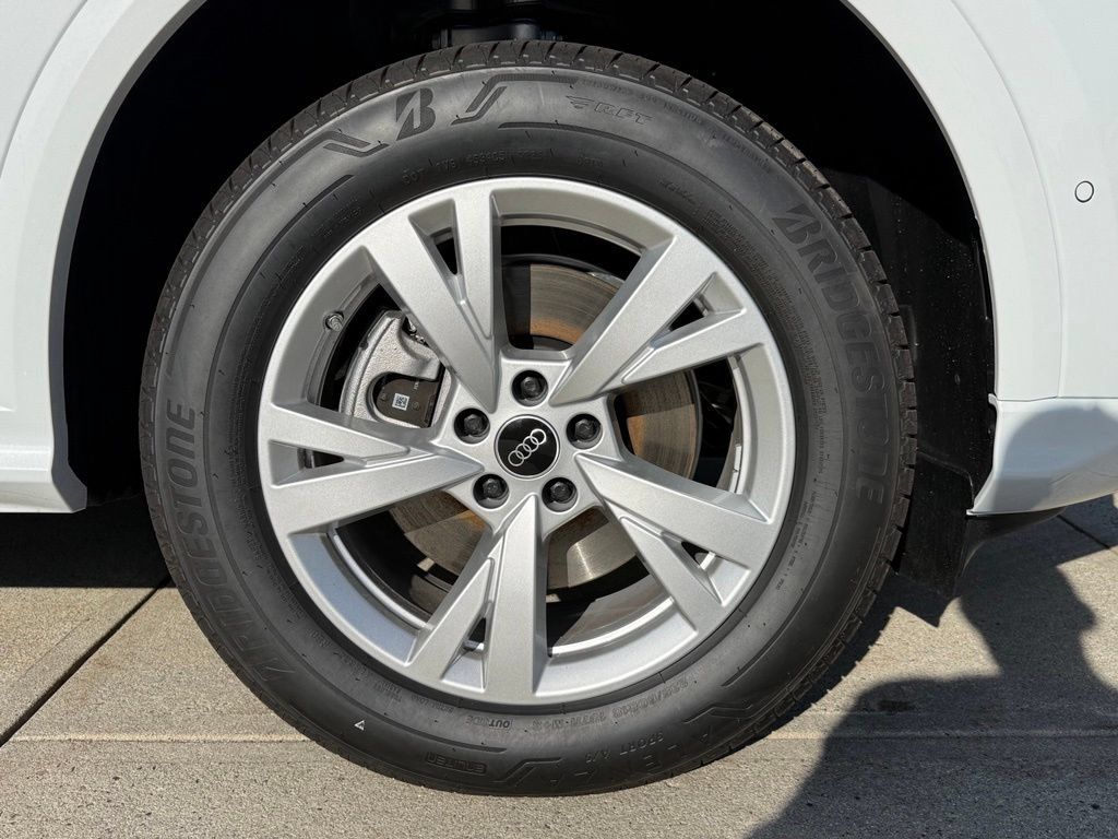 New 2026 Audi Q5 Premium AWD/4WD image 8