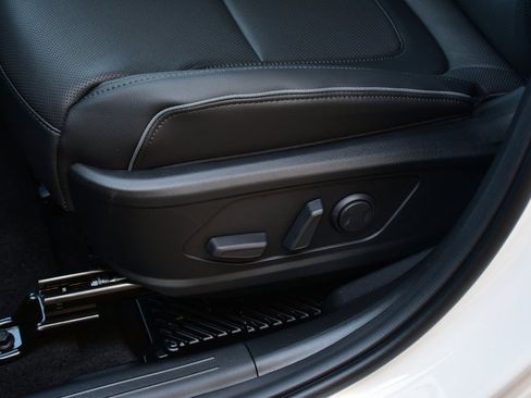 New 2026 Hyundai Tucson Limited image 21