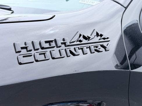 New 2026 Chevrolet Silverado 1500 High Country AWD/4WD image 10