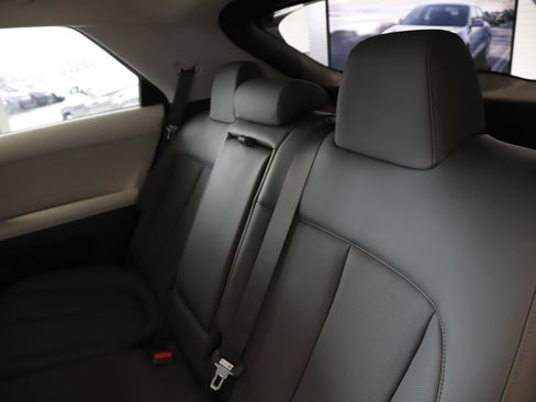 New 2026 Hyundai Ioniq 5 SEL image 15