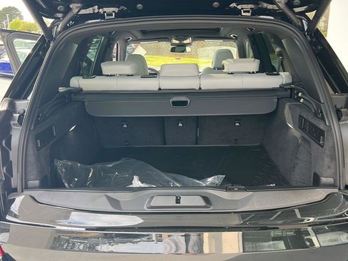 New 2026 BMW X5 xDrive40i w/ M Sport Package AWD/4WD image 32