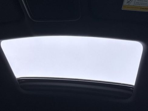 Used 2022 Honda Passport TrailSport image 3