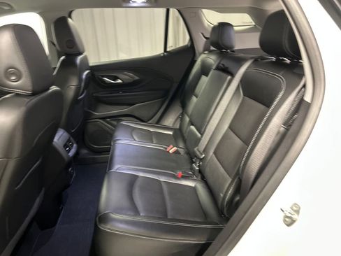 Used 2023 GMC Terrain SLT w/ Elevation Edition image 23