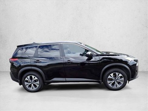 Used 2022 Nissan Rogue SV AWD/4WD image 5