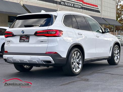Used 2022 BMW X5 xDrive40i w/ Climate Comfort Package image 3