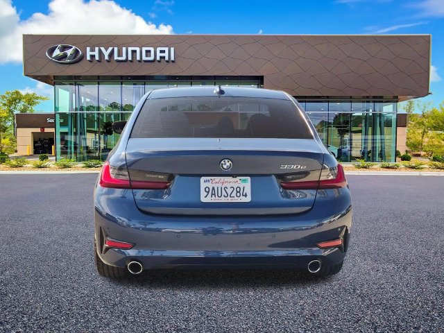 Used 2022 BMW 330e RWD image 7