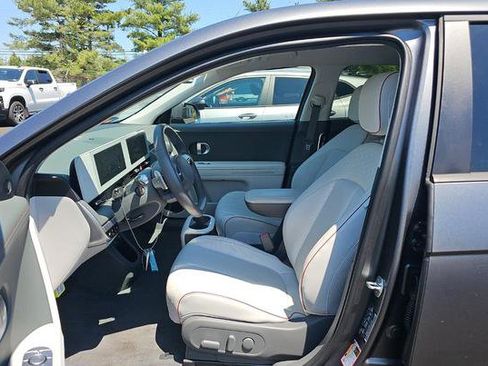 Used 2023 Hyundai Ioniq 5 SEL AWD/4WD image 5