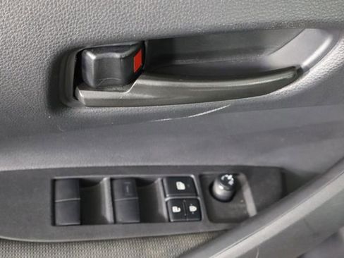 Used 2025 Toyota Corolla LE FWD image 22