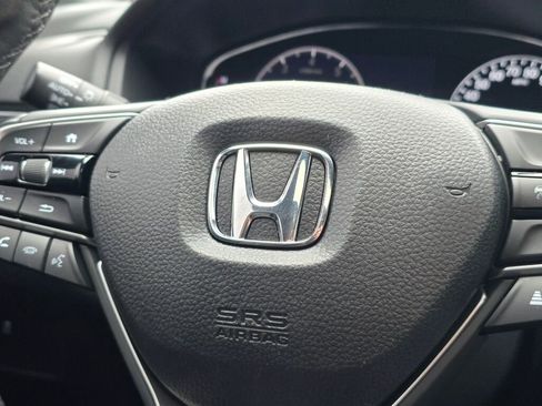Used 2022 Honda Accord Sport image 29