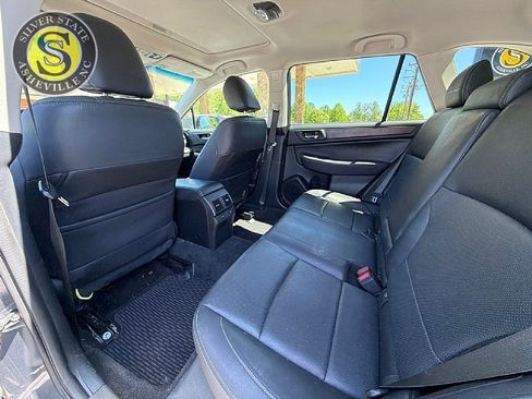 Used 2015 Subaru Outback 3.6R Limited AWD/4WD image 13