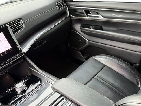 Used 2022 Jeep Wagoneer Series I w/ Convenience Group I image 17