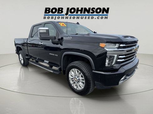 Used 2021 Chevrolet Silverado 2500 High Country AWD/4WD image 1