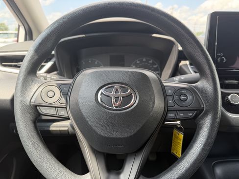 Used 2024 Toyota Corolla LE FWD image 12