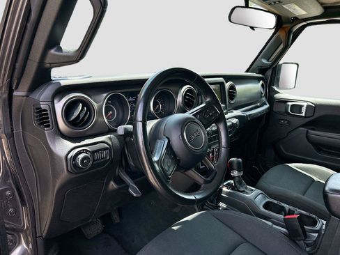 Used 2022 Jeep Wrangler Unlimited Sport AWD/4WD image 24
