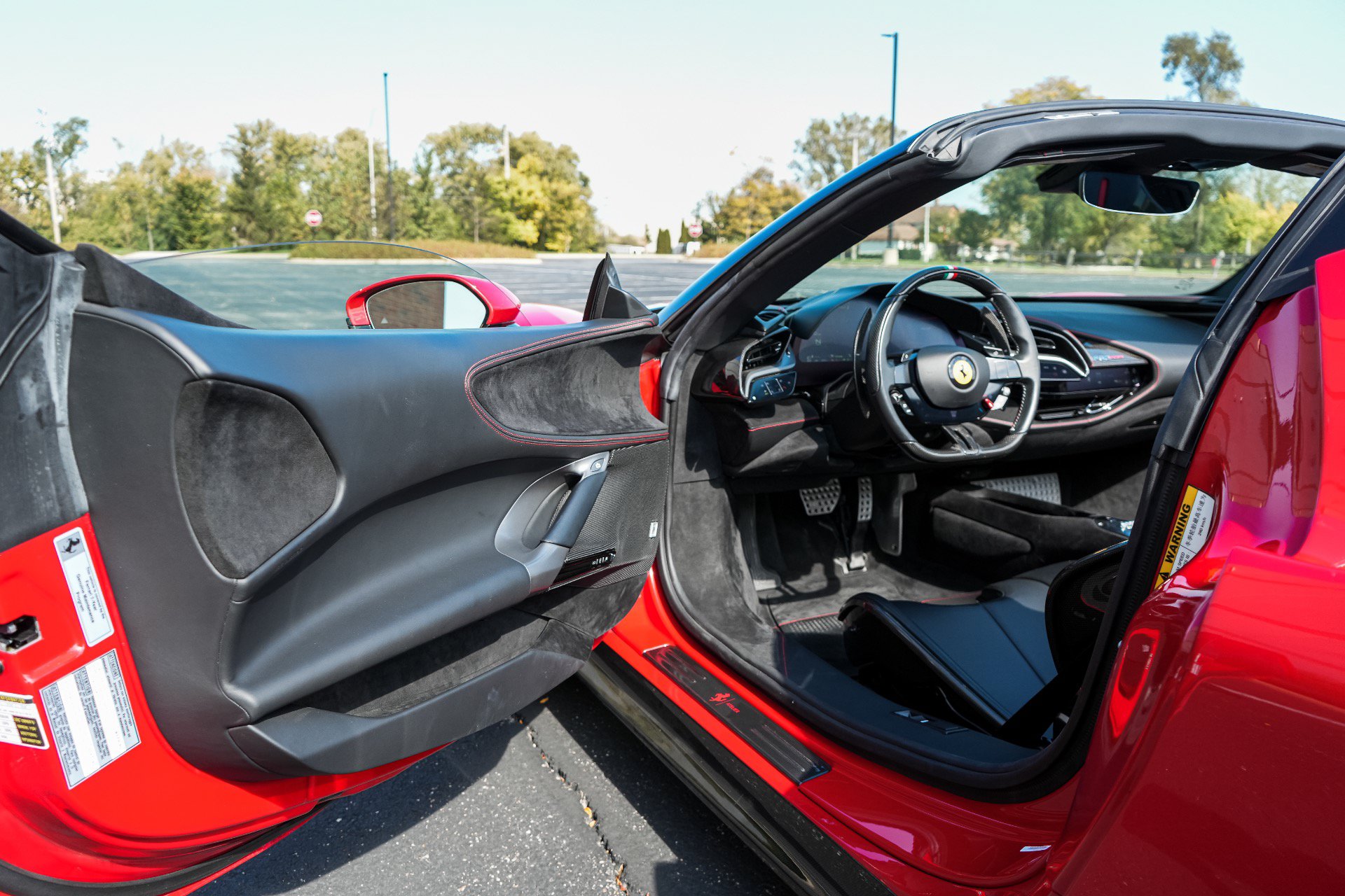 Used 2023 Ferrari SF90 Spider AWD/4WD image 21