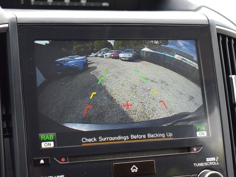 Used 2023 Subaru Forester Limited image 24