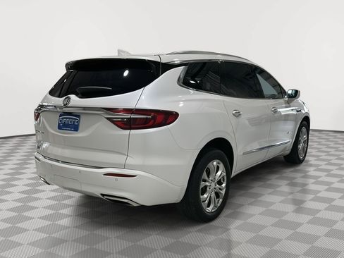 Used 2020 Buick Enclave Avenir w/ Avenir Technology Package AWD/4WD image 5