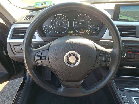 Used 2013 BMW 328i xDrive Sedan AWD/4WD image 19