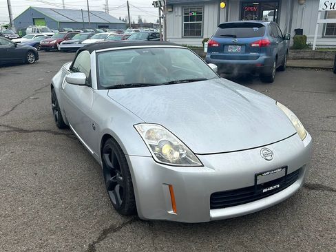 Used 2007 Nissan 350Z Grand Touring RWD image 1