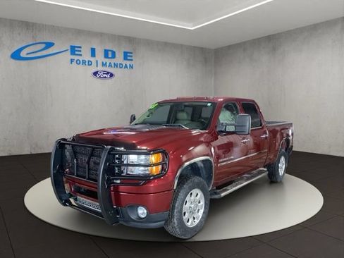 Used 2013 GMC Sierra 3500 Denali w/ Suspension Package, Off-Road AWD/4WD image 5