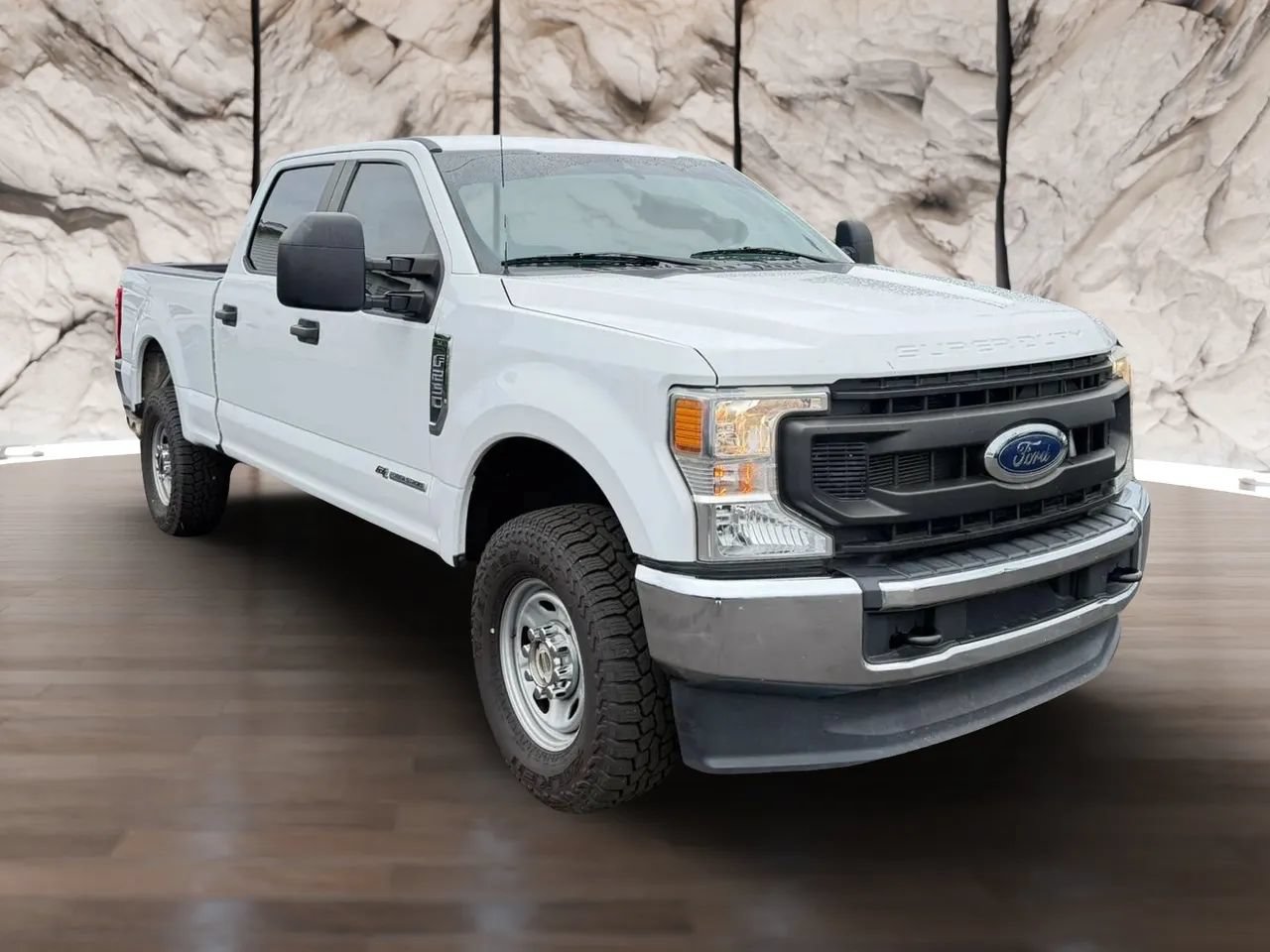 Used 2021 Ford F250 XL w/ Power Equipment Group AWD/4WD image 1