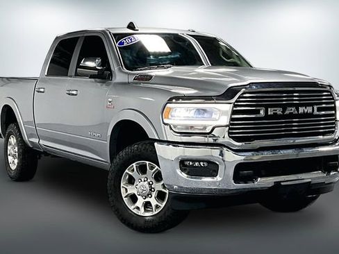 Used 2021 RAM 2500 Laramie AWD/4WD image 1